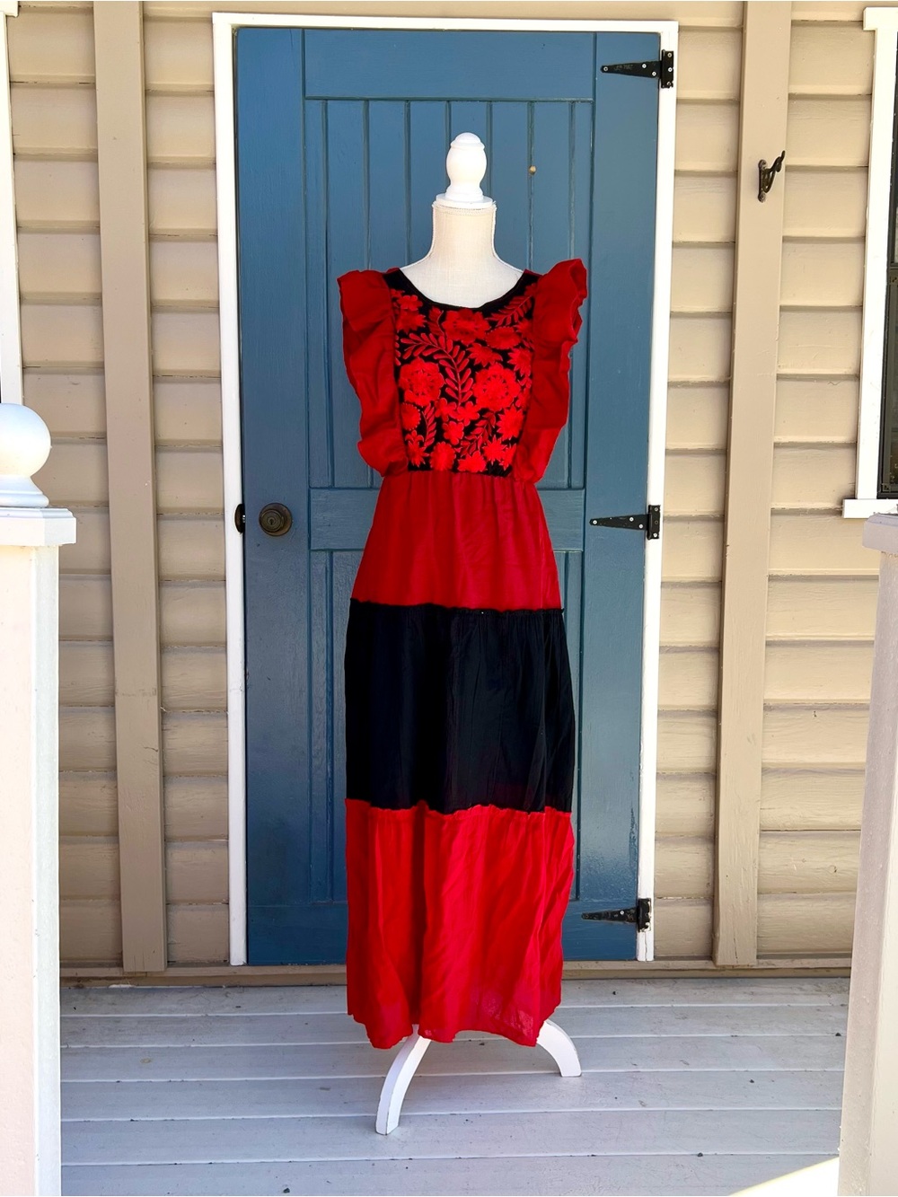 Authentic Mexican Folk Embroidered Tiered Maxi Dress Size Medium